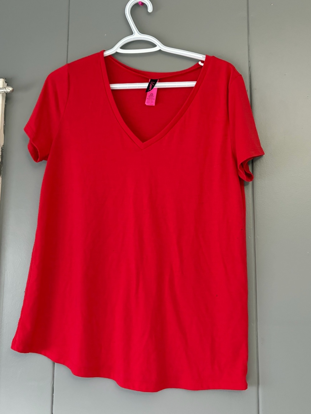 La SENZA Red V-Neck Short Sleeve Tee